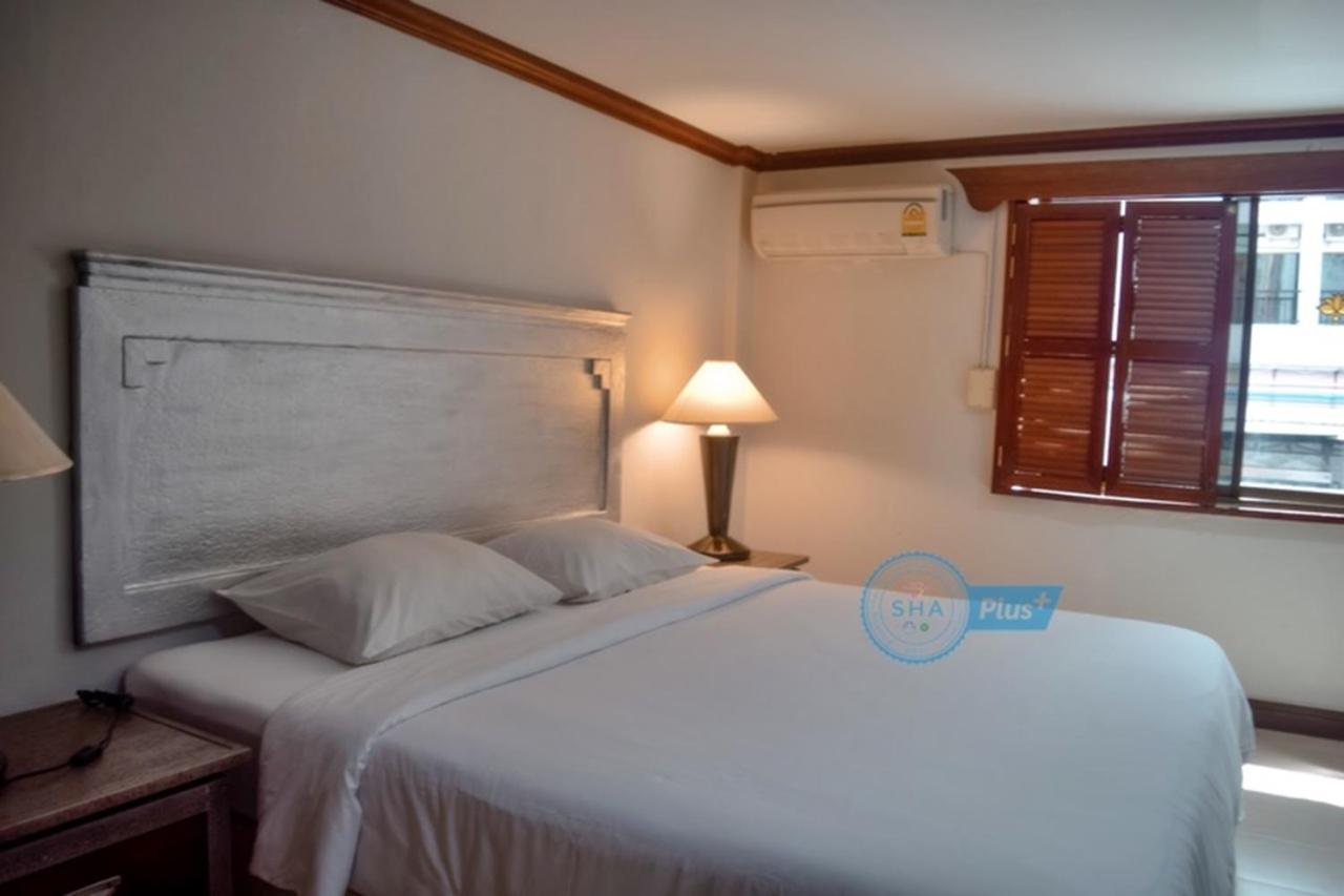 Le Tanjong House Hotel Patong Exterior foto