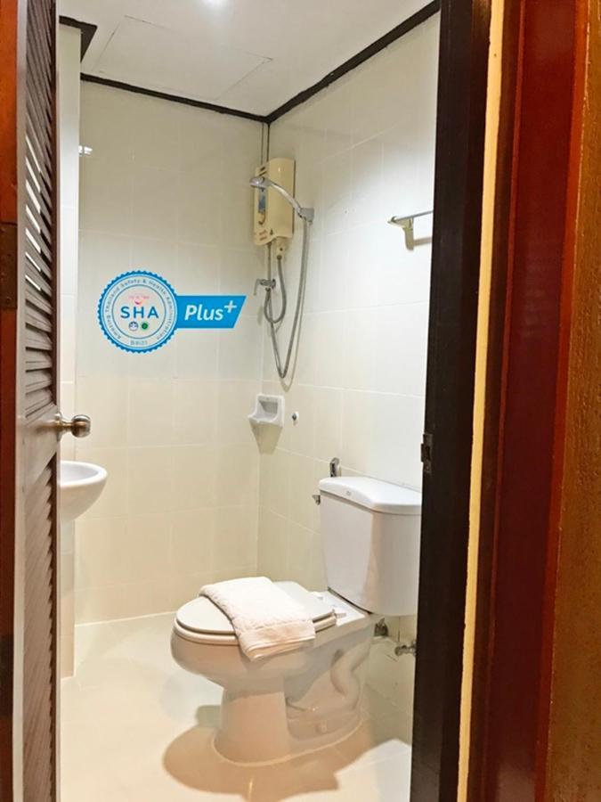 Le Tanjong House Hotel Patong Exterior foto